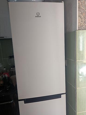 абагриватель бу: Холодильник Indesit, Б/у, Двухкамерный — 2
