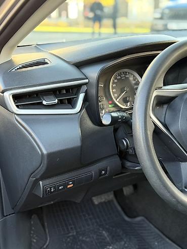 byd e9 1: Toyota Corolla: 2019 г., 1.8 л, Вариатор, Гибрид, Седан — 9