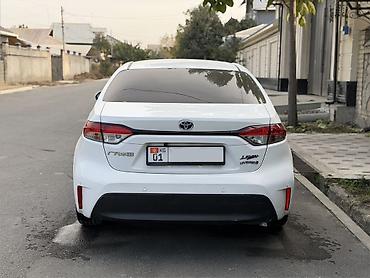фит рассрочку: Toyota Corolla: 2023 г., 1.8 л, Вариатор, Гибрид, Седан — 5