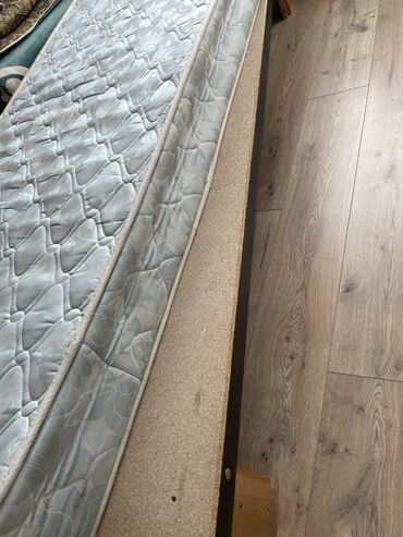 кровать двушка: Односпальная кровать с матрасом 2 кровати и 2 матраса. - Размер