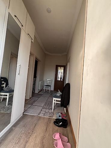 bazar: Binəqədi qəs. 3 otaqlı, 90 kv. m — 4