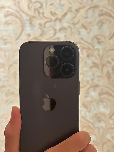 Мобильные телефоны: İphone 14 pro 128 yaddaş 77 pil zaretka saxlamaqı normaldı.Alınandan — 1