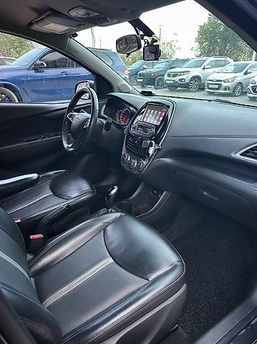 Chevrolet: Chevrolet Spark: 2018 г., 1 л, Вариатор, Бензин, Хэтчбэк — 13
