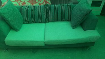 мебель спалный: Прямой диван, цвет - Серый, Б/у