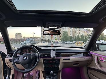 nissan note disk: BMW 3 series: 3 l | 2006 il Sedan — 7