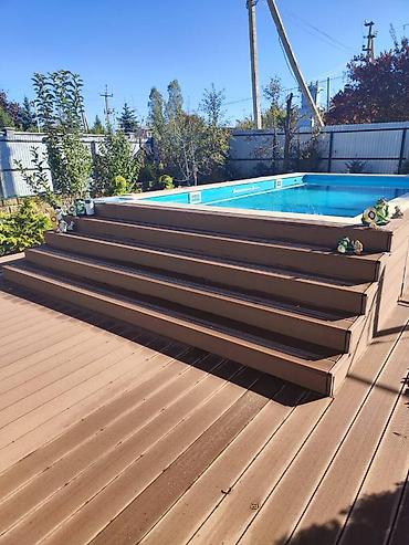 Продажа коттеджей и домов: Продается двухэтажный дом, участок 5 соток, с бассеином. Направление — 25