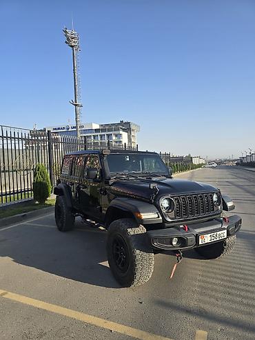 suv: Jeep Wrangler: 2022 г., 2 л, Автомат, Бензин, Внедорожник — 2