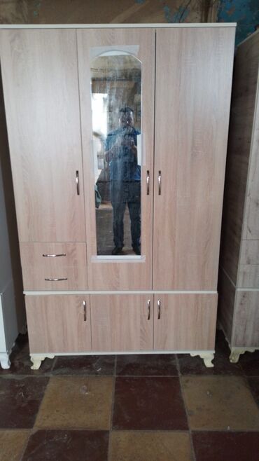 Sifarişlə dolablar: 155azn 3qapi Təzədir sifarişlə hazırlanır rəng seçimi isdeye görə — 5