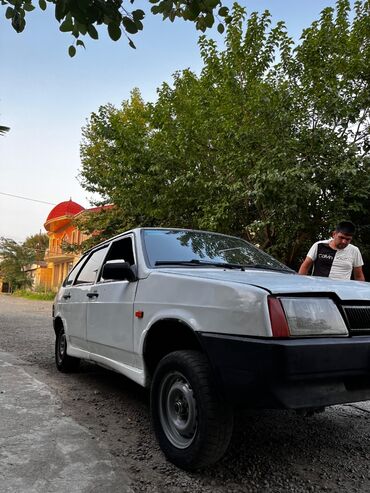 avtomobil vaz: VAZ (LADA) 2109: 1.5 l | 1989 il | 164345 km Hetçbek