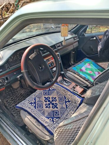 купить авто в рассрочку без первоначального взноса: Mercedes-Benz W124: 1991 г., 2 л, Автомат, Бензин