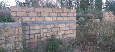 Anbar və emalatxanalar: Ünvan: Qusar şəhəri Ləyər kəndi (ləzgi ləyər) 1hk 68 sot bağ yeri — 14