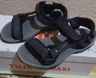 Cinslər və şalvarlar: 1-3-4-5.- dəki patinka ayaqqabılar 7 man 6-7. 5man 8-9-10 üçü — 7