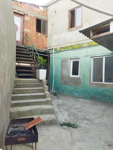 Həyət evləri və villaların satışı: 9 otaq, 200 kv. m, Kredit var, Orta təmir -da lalafo.az — 13 Həyət evləri və villaların satışı: 9 otaq, 200 kv. m, Kredit var, Orta təmir — 13