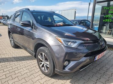 машина с российскими номерами: Toyota RAV4: 2017 г., 2.5 л, Автомат, Бензин, Хетчбек