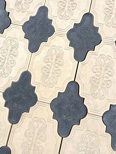 Тротуарная плитка: Тротуарная плитка для обустройства дорожек и площадок. В ассортименте — 10