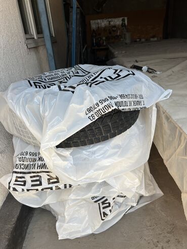 шины шипованные бу: Шины 265/65 R17 
На GX почти новый комплект