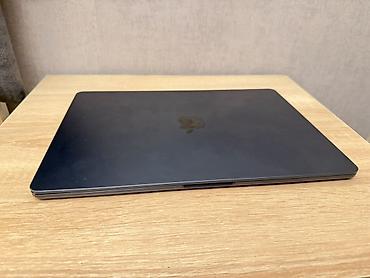 Apple MacBook: Təcili satılır. 
Ən son m5 15 inch Air — 2