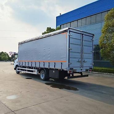 1 тонна: Жеңил жүк ташуучу унаа, Mercedes-Benz, Стандарт, 3 т, Жаңы — 10