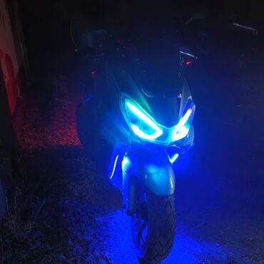 скутер самурац: Макси-скутер 180 куб. см, Бензин, Колдонулган