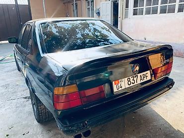 howo t5g: BMW 525: 1989 г., 2.8 л, Механика, Бензин, Седан — 2