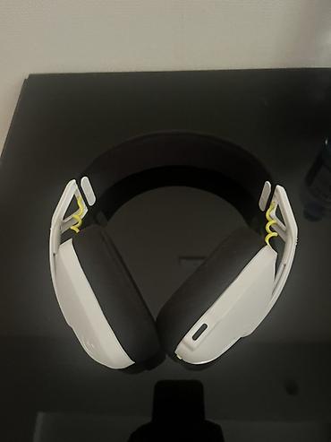 logitech f710: Məhsul: Logitech G435 simsiz qulaqcıq (ağ/sarı detallı) Təsvir: - — 2