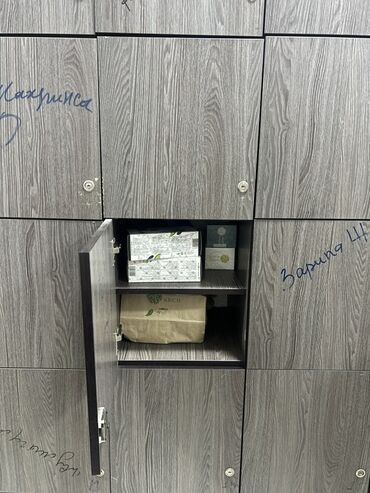 Шкафы для раздевалки: Шкаф для раздевалки, Б/у, ЛДСП, Самовывоз — 7