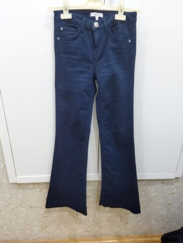 Cinslər: Qadınlar üçün müxtəlif model və rəngdə cins şalvarlar dəsti. hamısı — 8