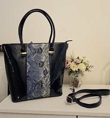 iqos poklopac: Velika teget tasna sa kaišem za na rame — 2