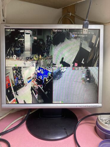 Monitorlar: Kameralar qosmag ucun Ela veziyyetde,17 ekran Fujitsu simens monitor