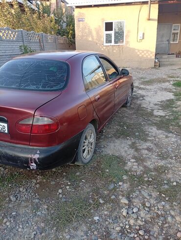 triangle шины: Daewoo Lanos: 1996 г., 1.5 л, Механика, Бензин, Седан