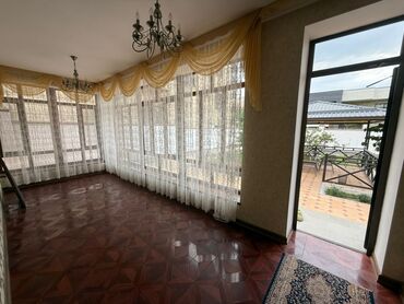 Долгосрочная аренда домов: 320 м², 6 комнат, Утепленный, Бронированные двери, Видеонаблюдение at lalafo.kg — 8 Долгосрочная аренда домов: 320 м², 6 комнат, Утепленный, Бронированные двери, Видеонаблюдение — 8