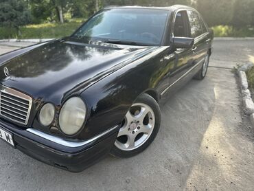 запчасть на мерс 814: Mercedes-Benz E-Class: 1996 г., 4.2 л, Автомат, Бензин, Седан