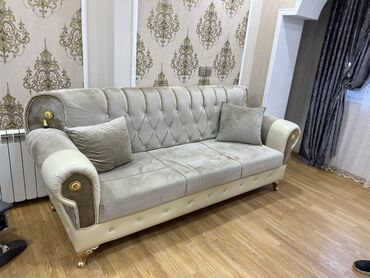 продажа диванов бу: Диван, Б/у, Нераскладной, Без подьемного механизма, Ткань, Нет доставки