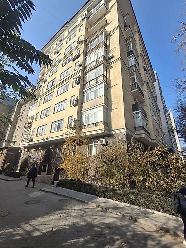 Квартиры: Сдаётся 3-комнатная квартира 150м2 в центре города (Чуй-Исанова) — 1