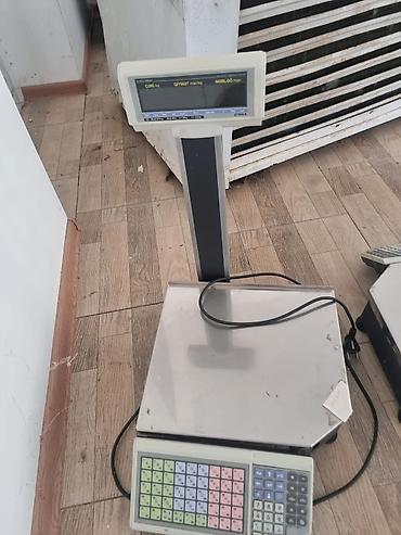 divar rəf: Mağaza və market avadanlıqları komplekti - Satış zalı üçün metal raf — 6