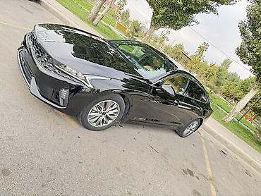 Kia K5: 2023 г., 2 л, Гибрид, Седан
