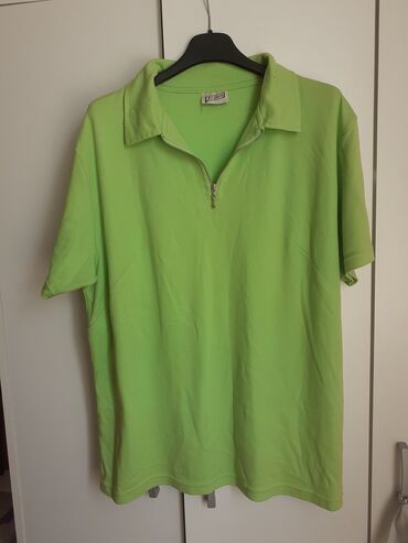 Bluze: Bluza velicina l rasprodaja zato su te cene pogledajte i ostale moje na lalafo.rs Bluze: Bluza velicina l rasprodaja zato su te cene pogledajte i ostale moje