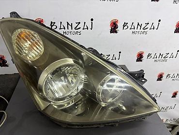 re sovio: Передняя правая фара Toyota 2005 г., Б/у, Оригинал, Япония — 1