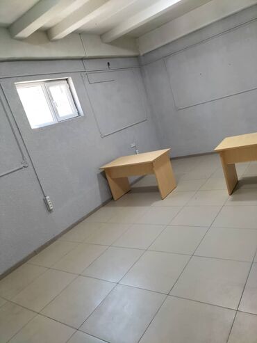 офис аренду: Сдаю Офис, 25 м², В бизнес центре, 1 линия, С системой безопасности
