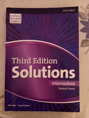 İngilis dili: Third edition. Solutions. Intermediate. Student's book