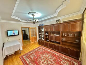 Köhnə tikili: Bakı, Günəşli, 4 otaqlı, Köhnə tikili, m. Xalqlar Dostluğu, 100 kv. m -da lalafo.az — 12 Köhnə tikili: Bakı, Günəşli, 4 otaqlı, Köhnə tikili, m. Xalqlar Dostluğu, 100 kv. m — 12