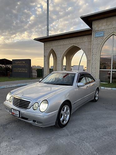 v class: Mercedes-Benz E-Class: 2001 г., 3.2 л, Автомат, Бензин, Седан — 3