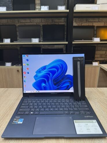 Комплектующие для ПК и ноутбуков: Intel Core i7, 16 ГБ ОЗУ, 14 "