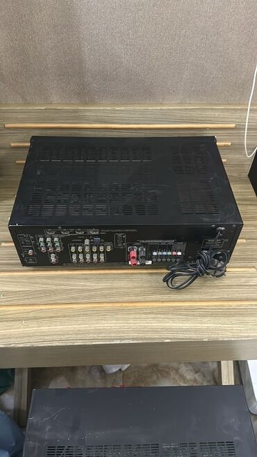 Lampalar: Projektor lampaları və AV receiver Təsvir: - Şəkillərdə müxtəlif — 3