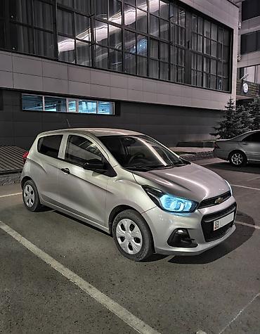 morning spark: Chevrolet Spark: 2017 г., 1 л, Вариатор, Бензин, Хэтчбэк — 6