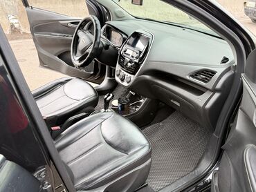 Chevrolet: Chevrolet Spark: 2016 г., 1 л, Автомат, Бензин, Хэтчбэк — 15