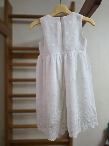 Платья: Детское платье, Б/у — 8