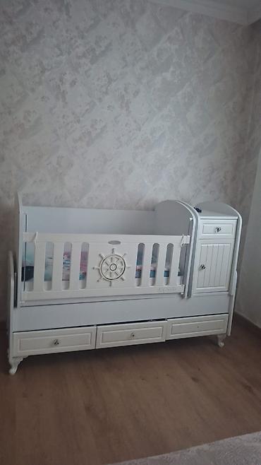 uwaq dunyasi: Besik satilir hec bir problemi qirigi yoxdur matrasi var 50 manat — 1