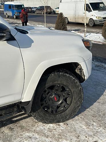 Toyota: Toyota 4Runner: 2020 г., Автомат, Бензин, Внедорожник — 5