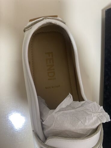 Masa və oturacaq dəstləri: Mətbəx üçün, Açılmayan — 8